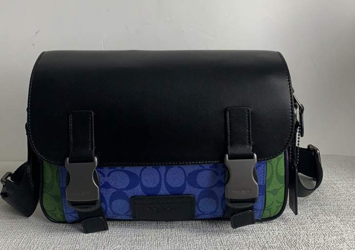 Picture of Coach Mens Bags _SKUfw205769987fw